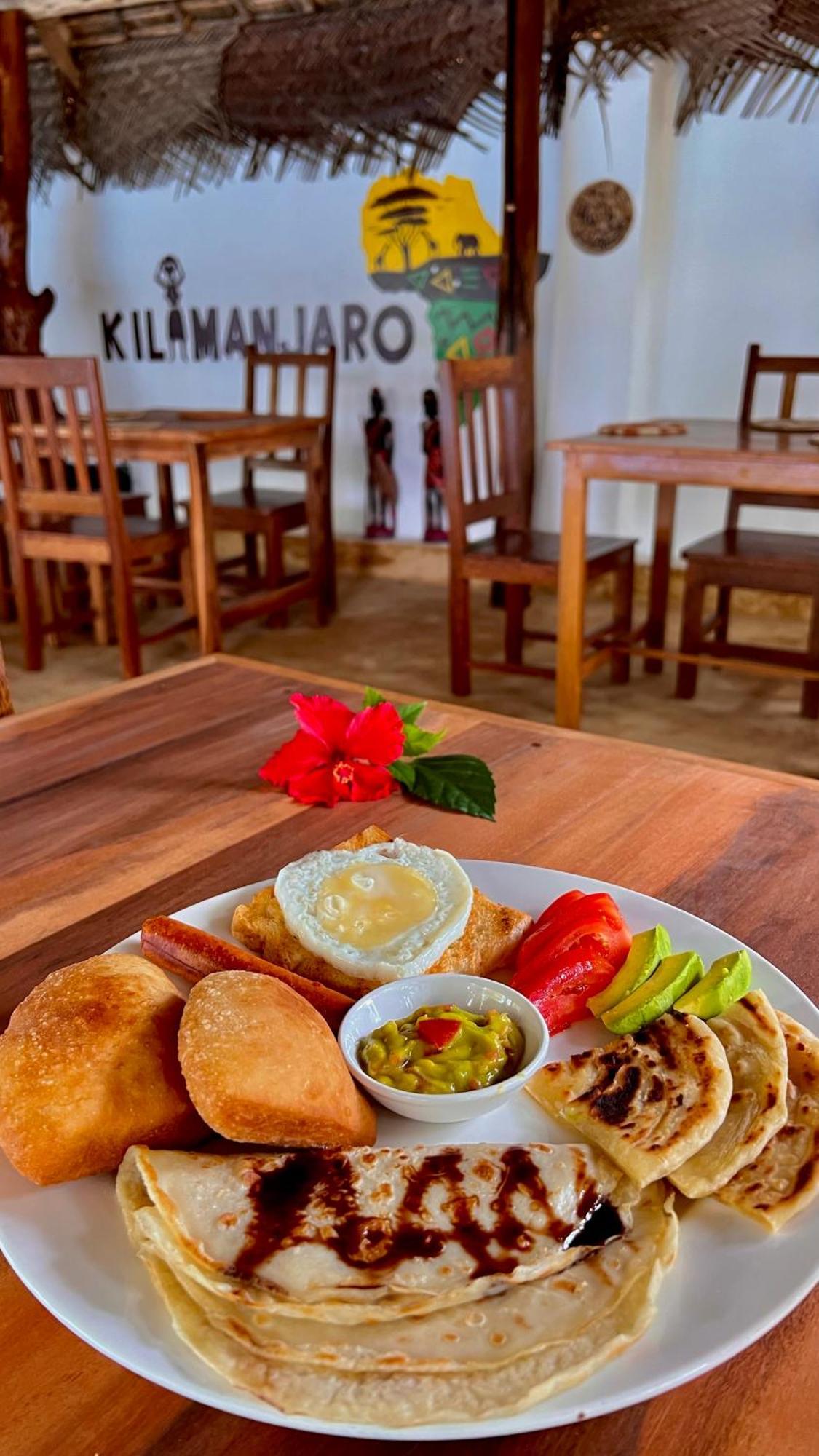 Kilimanjaro Bed & Breakfast Nungwi Luaran gambar